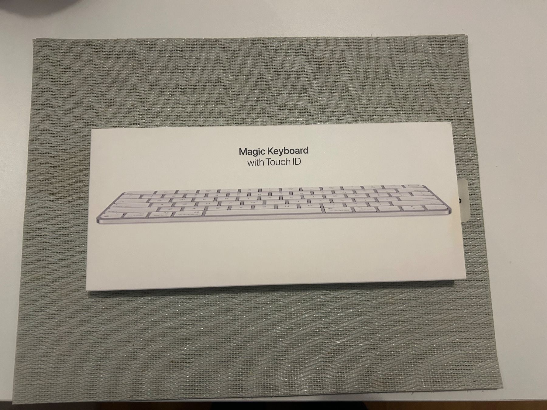 Apple Tastiere: Clavier Apple Magic Keyboard Touch ID occasion blanc – Usato da Orbe venduto da jjmc 1