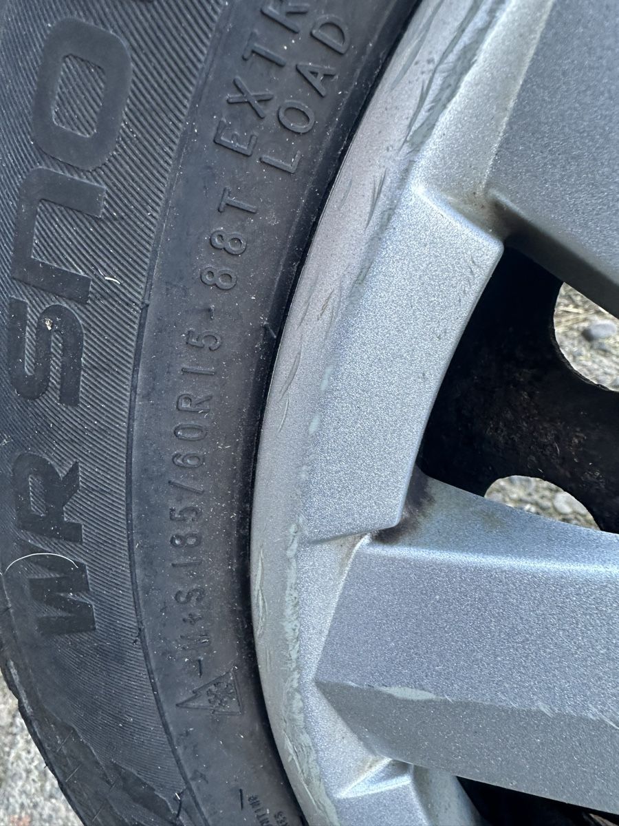 Pneumatici & Ruote complete: Reifen mit Felge von einem Renault Modus – Usato da Pohlern venduto da lev_25gk 1