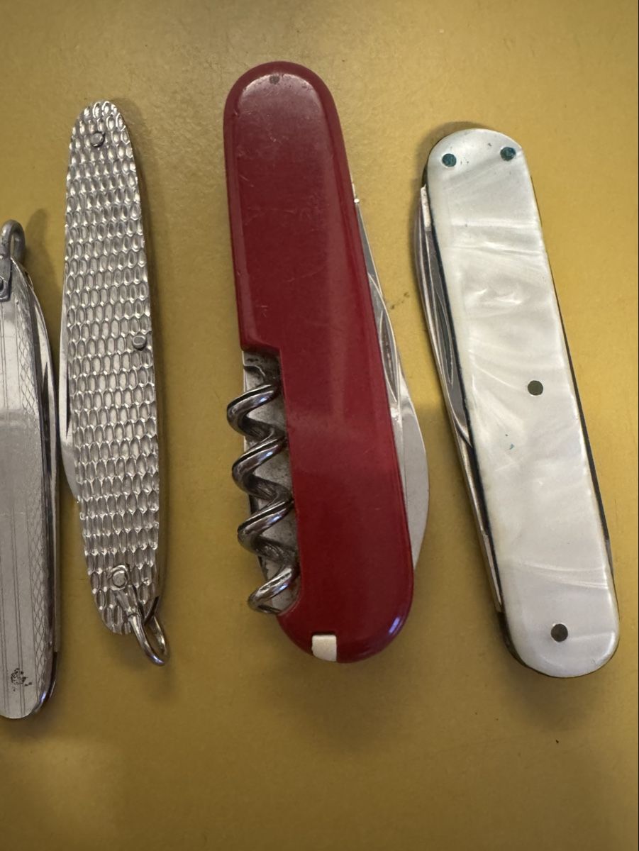 Couteaux de poche: Sackmesser 7 stk.  – D'occasion à Schlieren par Freundlich02 6