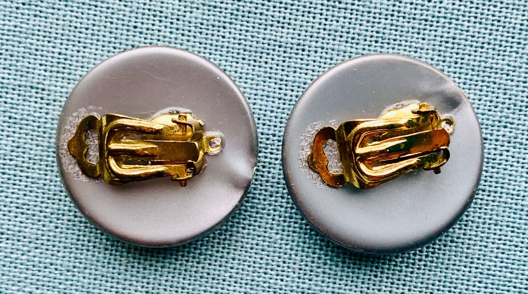 Ohrringe & -stecker: Vintage Ohrclips – Gebraucht aus Bern von Flora.Sonea 1