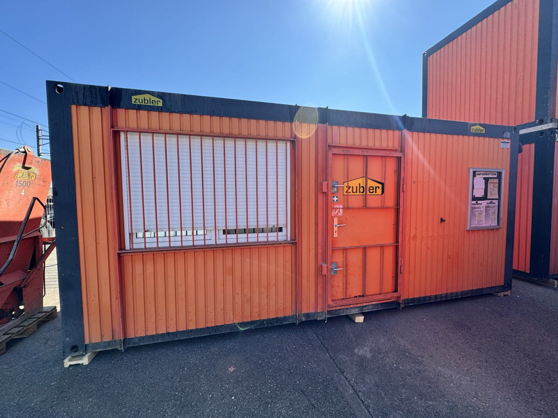 Baucontainer: Polierbaracke gross inkl. Inhalt – Gebraucht aus Hunzenschwil von Zubler_AG_5502