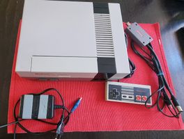 Nintendo NES -Retro Gaming Fun - New Pinconector!