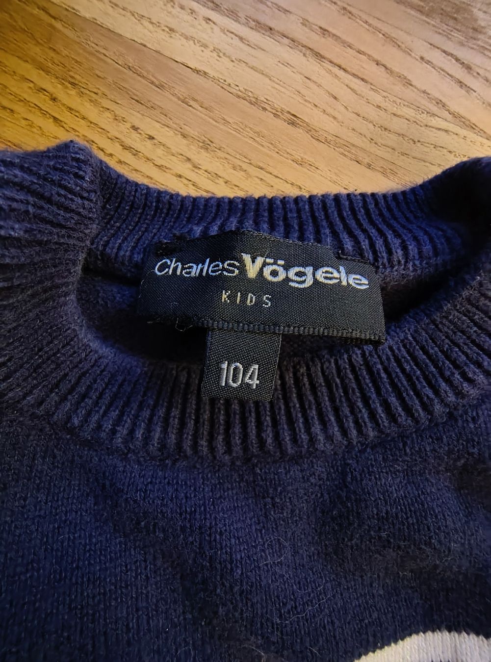 Ensembles coordonnés: Winter-Pullover Set, Gr. 98/104, Top Zustand, 8 Stk. – D'occasion à Pratteln par Malvea 6
