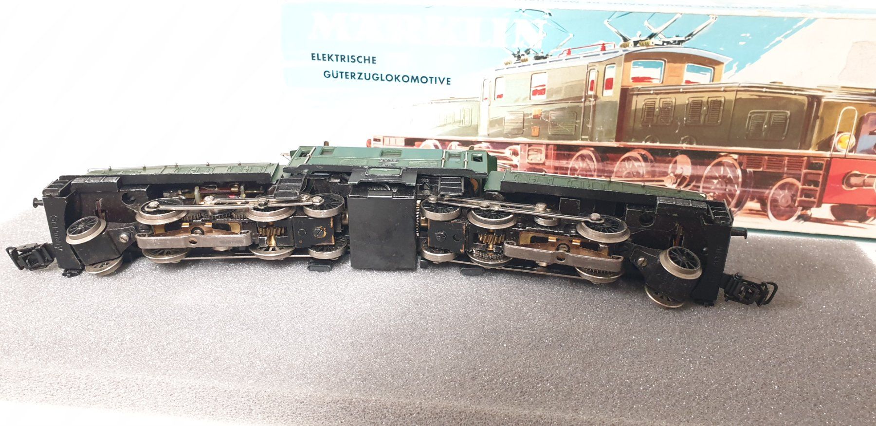 Märklin Modelleisenbahnen: Märklin SBB Krokodil H0/AC  3015 – Gebraucht aus Geroldswil von TopTrain54 6