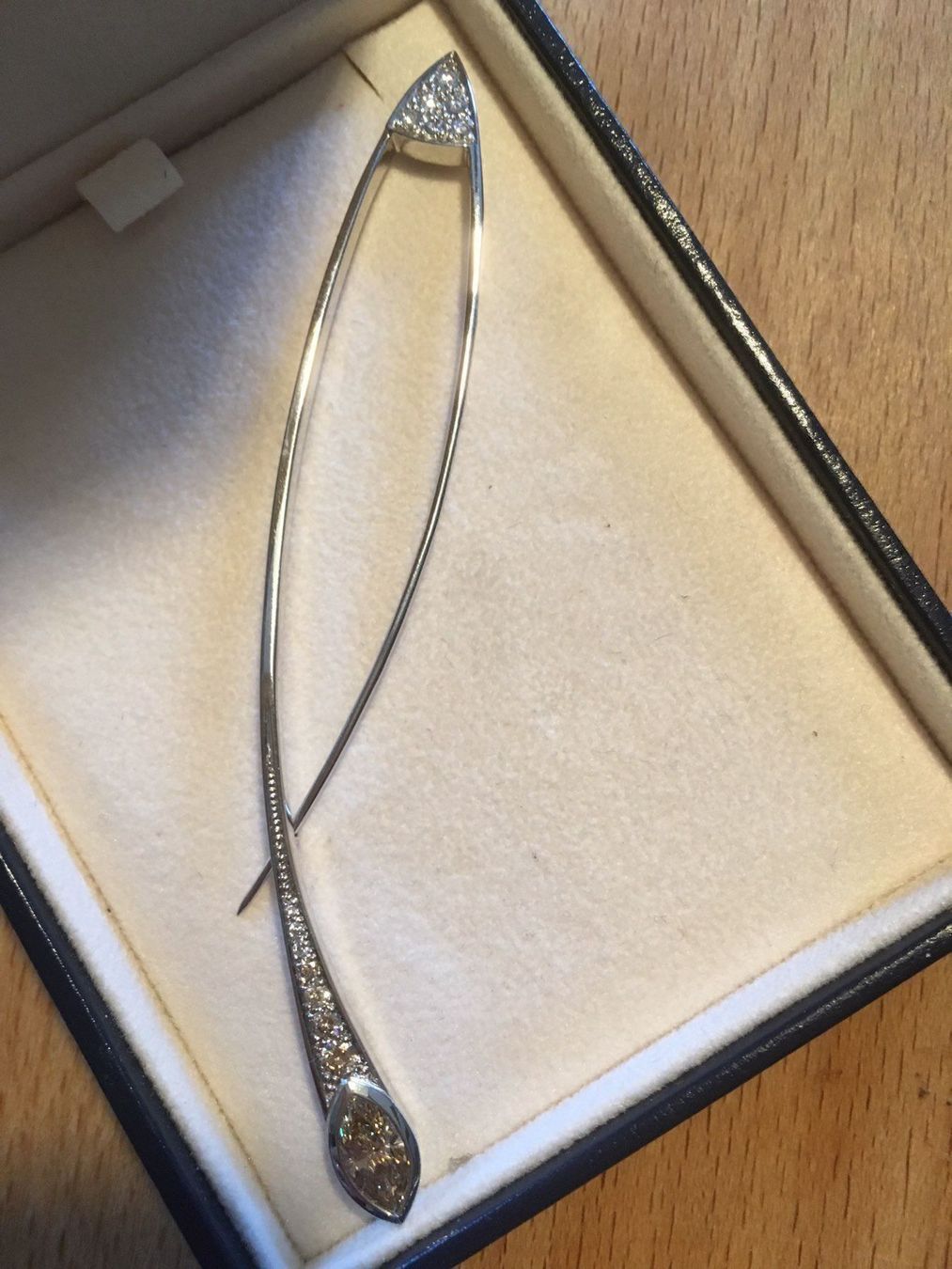 Broschen & Nadeln: Weissgold Brosche 18 Karat – Neu (gemäss Beschreibung) aus Däniken SO von Sonjab0 3
