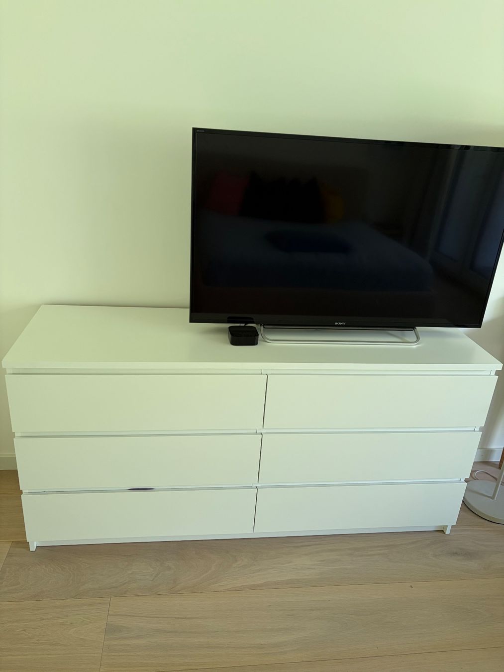 Ikea Cassettiere: Ikea Malm Kommode – Usato da Rüschlikon venduto da ...Sandra 1