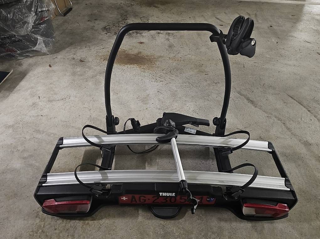 Balken: Thule Velo Space XT 2 938 – Gebraucht aus Bergdietikon von Seasnakedivers