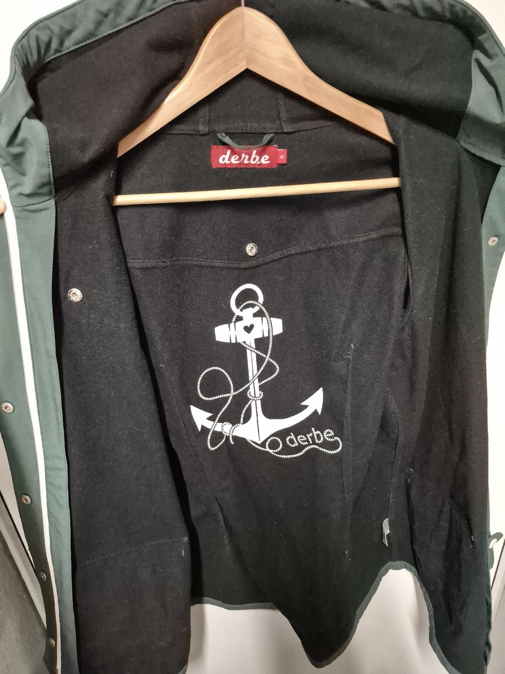 Cappotti: derbe Softshell Kurzmantel Gr.40 waldgrün – Usato da Merligen venduto da muss_haben 5