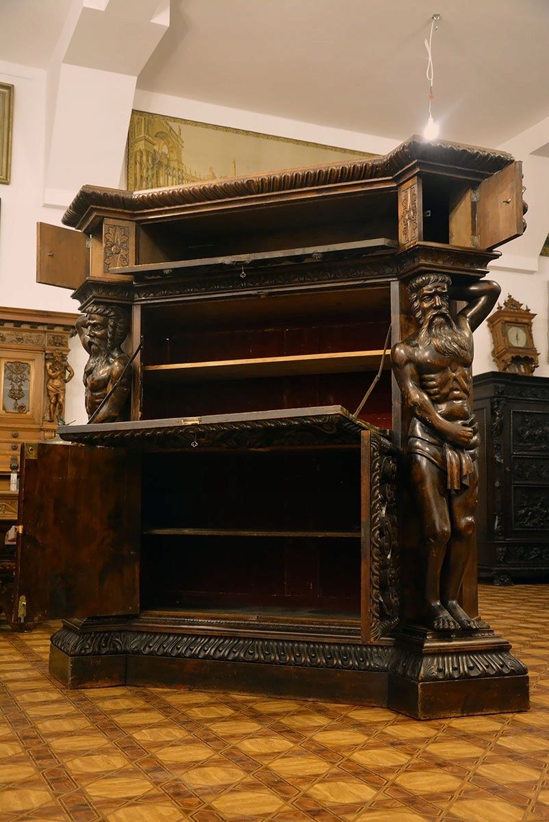 Armadi: Einzigártige luxuriös schrank , bar – Usato da Zweisimmen venduto da Belinator1969 2