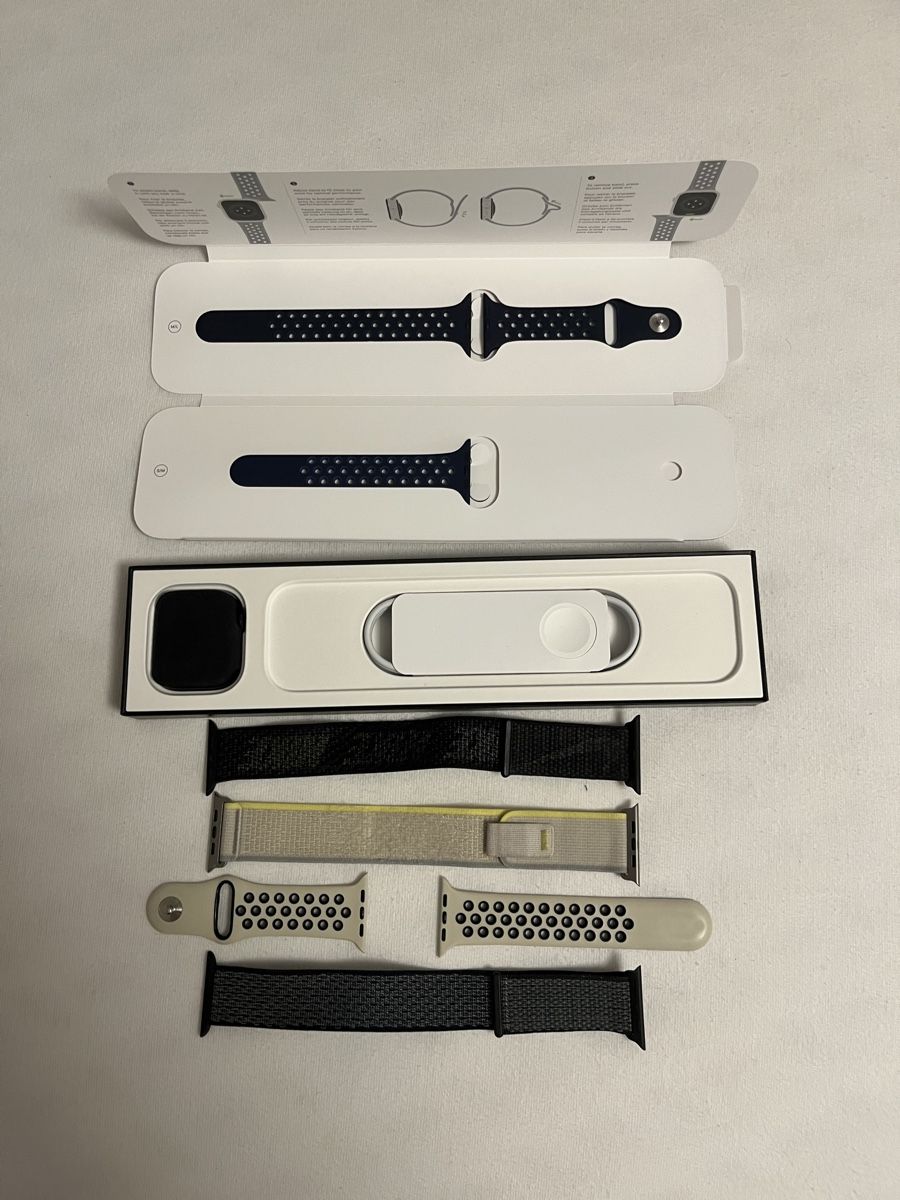 Apple Smartwatch: Apple Watch Series 7 NIKE VERSION – Usato da Cham venduto da deltoro84