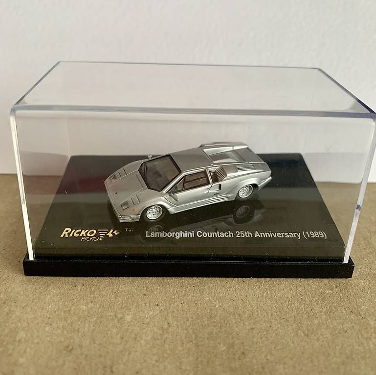 Modellini d'auto: Lamborghini Countach Ricko Modell – Usato da Bonstetten venduto da Guten 1