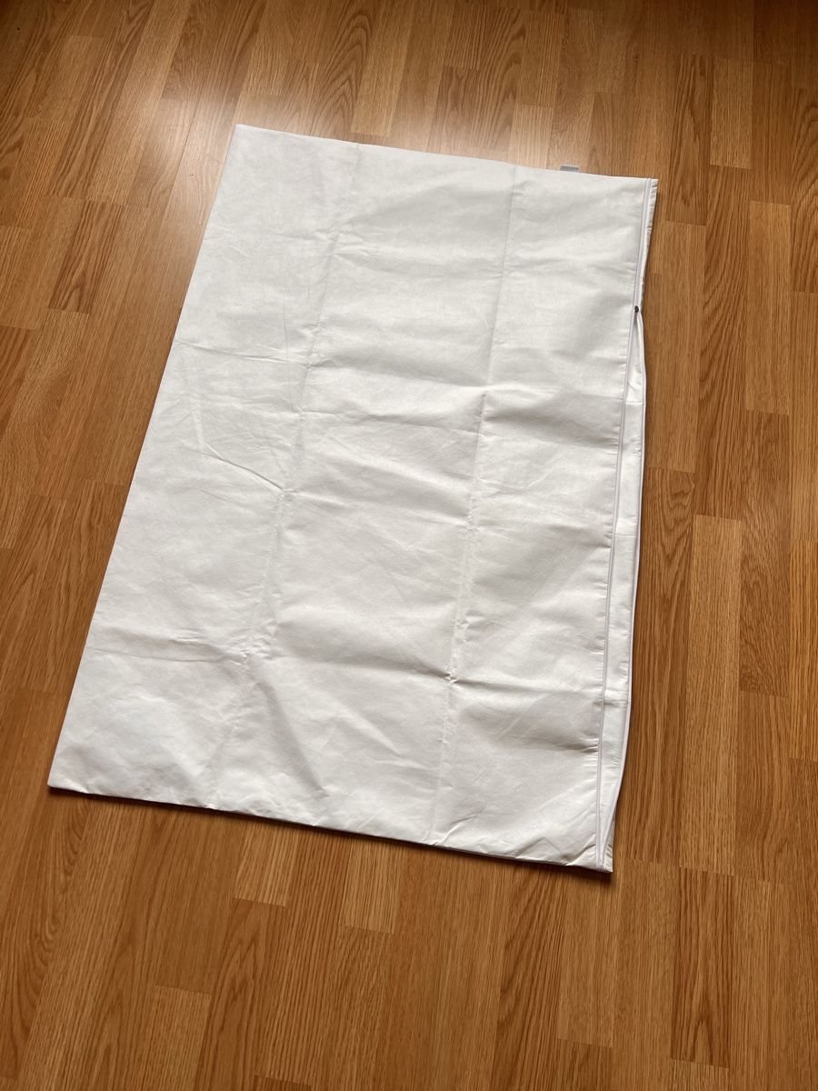 Bettwäsche: Allergie Bezug Kissen oder Kinderdecke 68x102 – Neu (gemäss Beschreibung) aus Basel von nin_b5zh 1