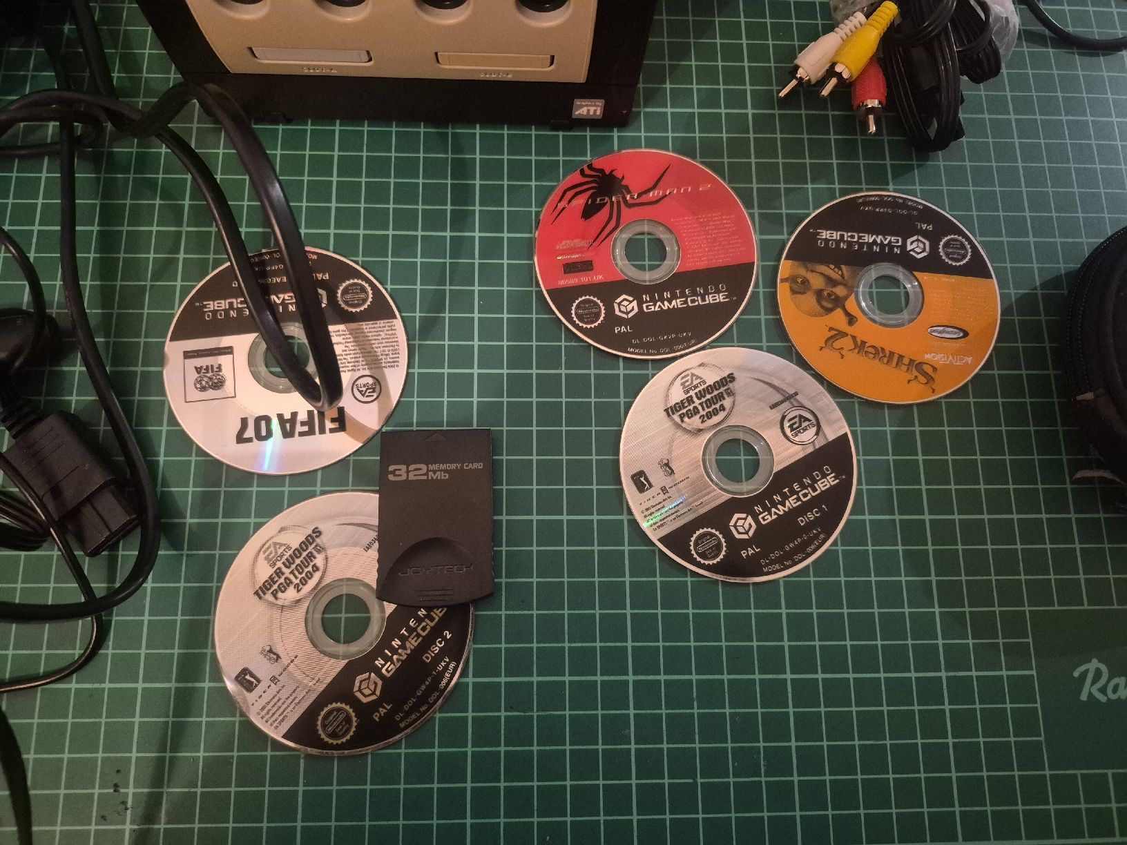 Nintendo Console: Nintendo GameCube Console Black Bundle With Games & More! – Usato da Meyrin venduto da Retro-GZ 1