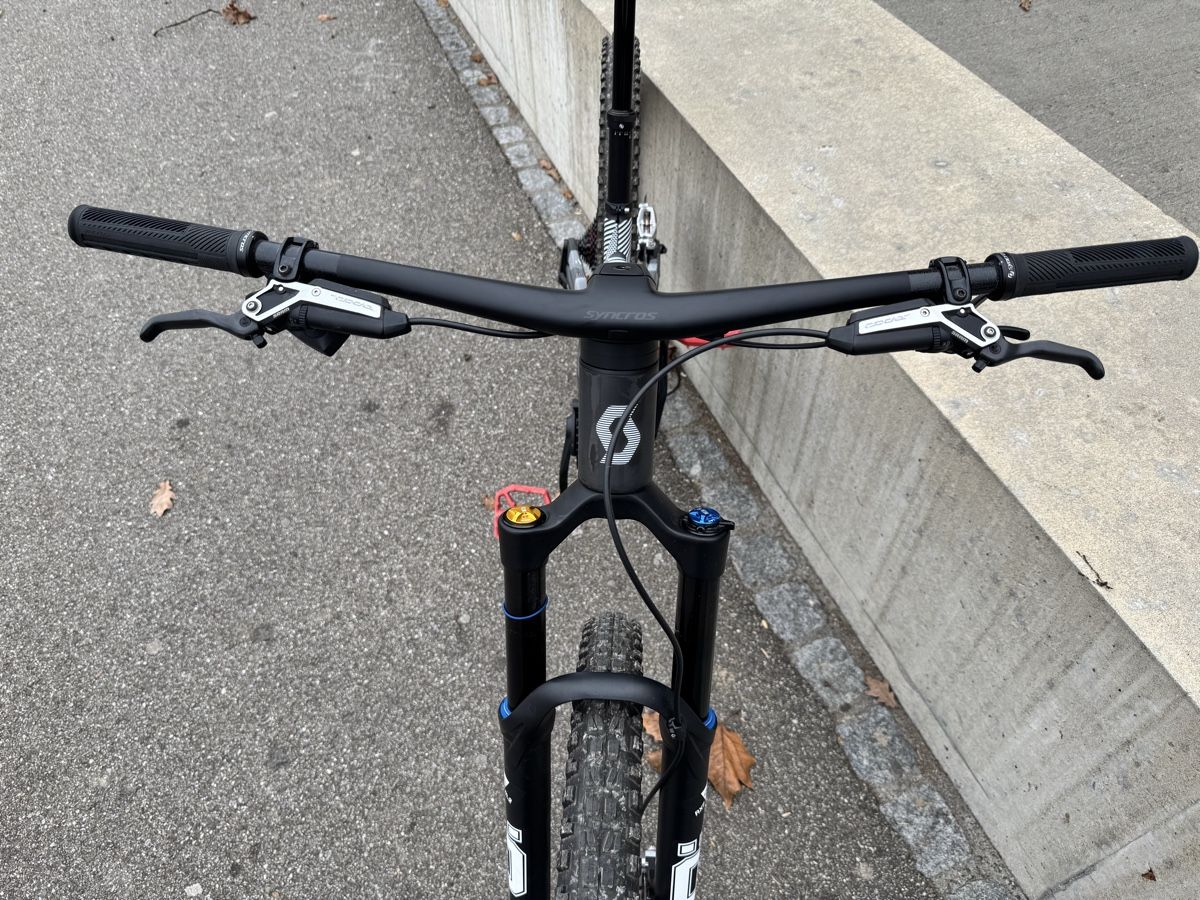 Scott Biciclette: **NEU**Scott Genius Tuned 1/1 Speziallackierung – Nuovo e nell'imballaggio originale da Aarburg venduto da fred_RM5 2