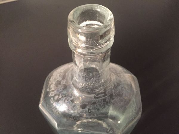 Flaschen: alte Glasflasche – Gebraucht aus Einsiedeln von Brocki59 3