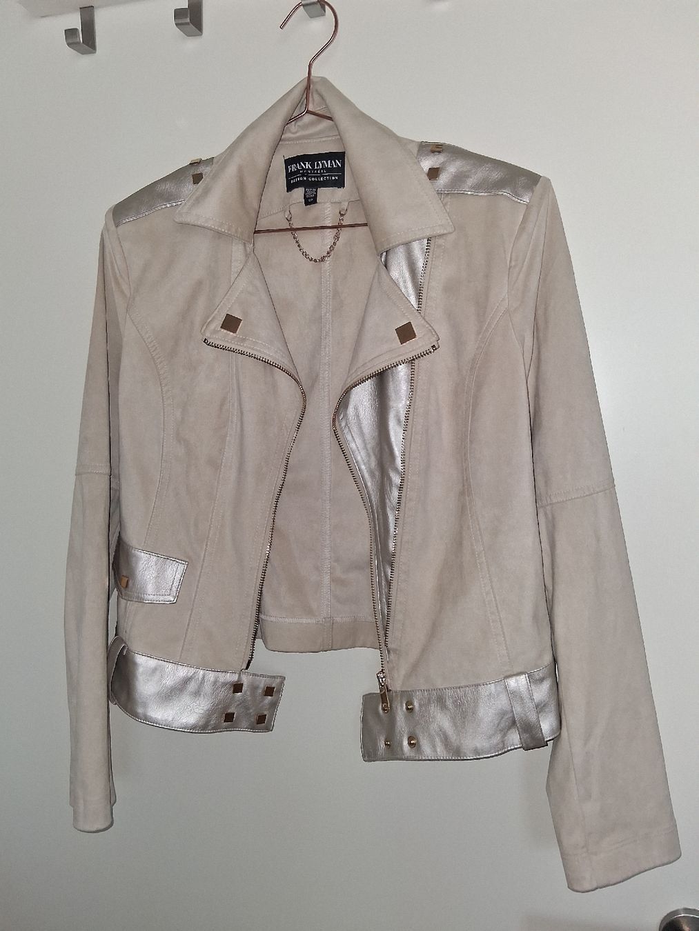 Giacche: Jacke Gr.36 Beige sehr cool – Usato da Zürich venduto da Leders