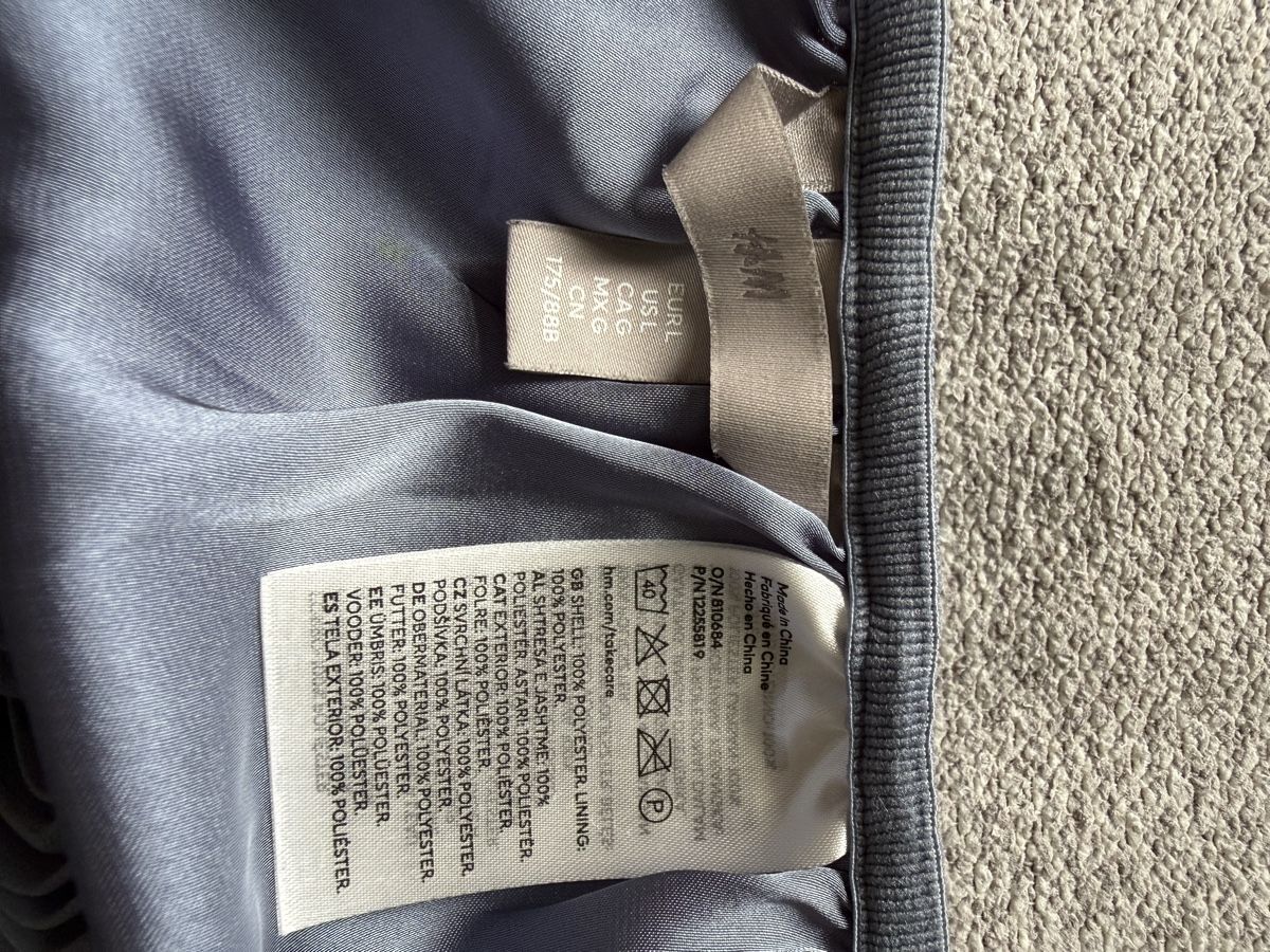 H&M Gonne: H&M Faltenrock, L, neu – Nuovo (secondo la descrizione) da Ermatingen venduto da anj_9bm5 1