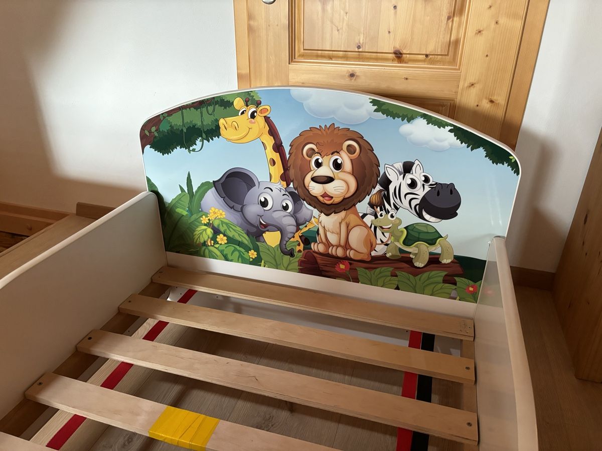 Lits: Kinderbett 160x80 – D'occasion à Hinwil par TomTom036 1