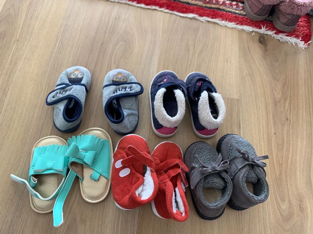 Chaussures garçon: Baby Schuhe Grosse 18-21 – D'occasion à ramsen par win_vtw2