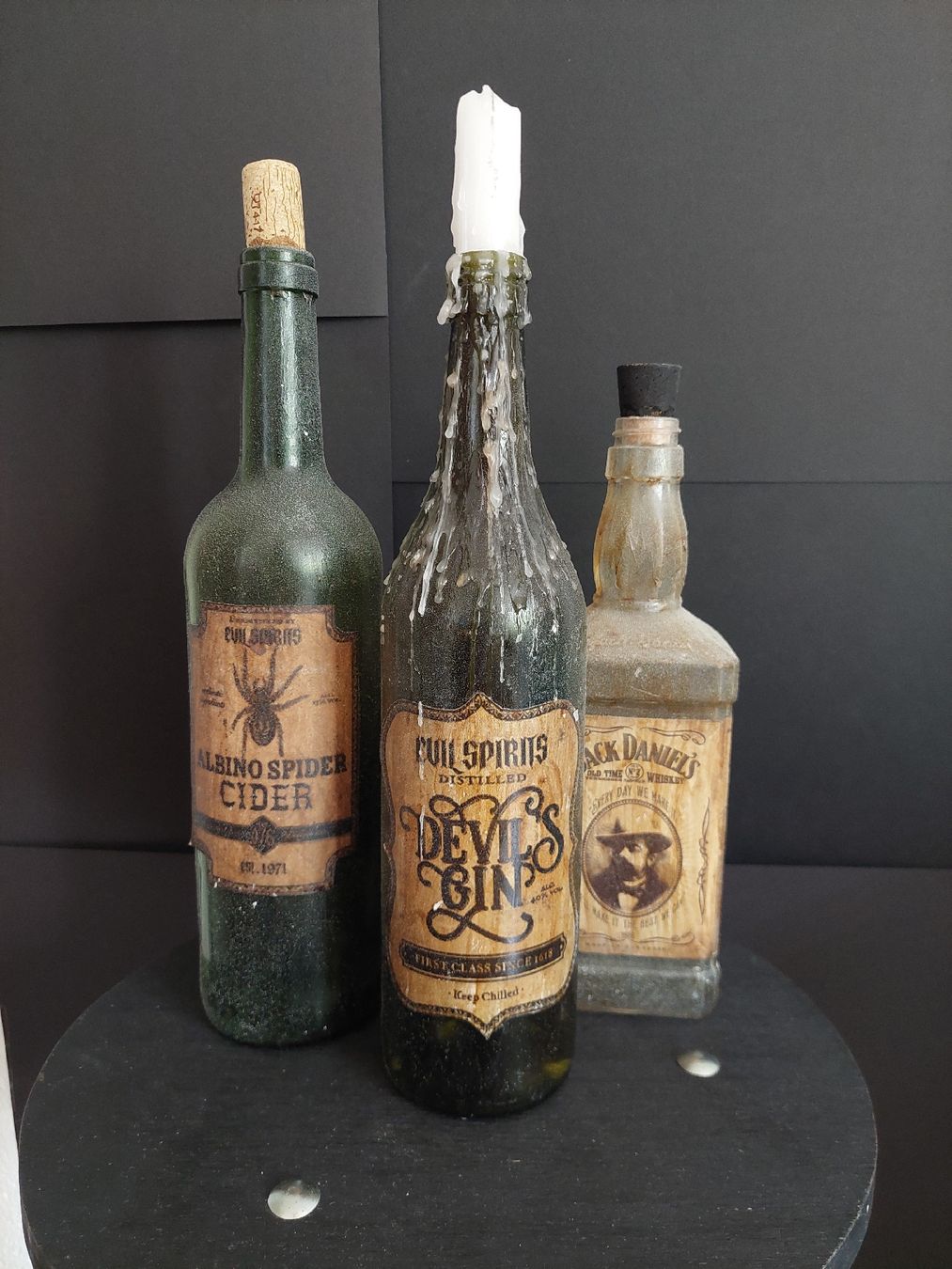 Flaschen: Dekorative  Vintage-Weinflaschen – Neu (gemäss Beschreibung) aus Mitlödi von GeneralNike