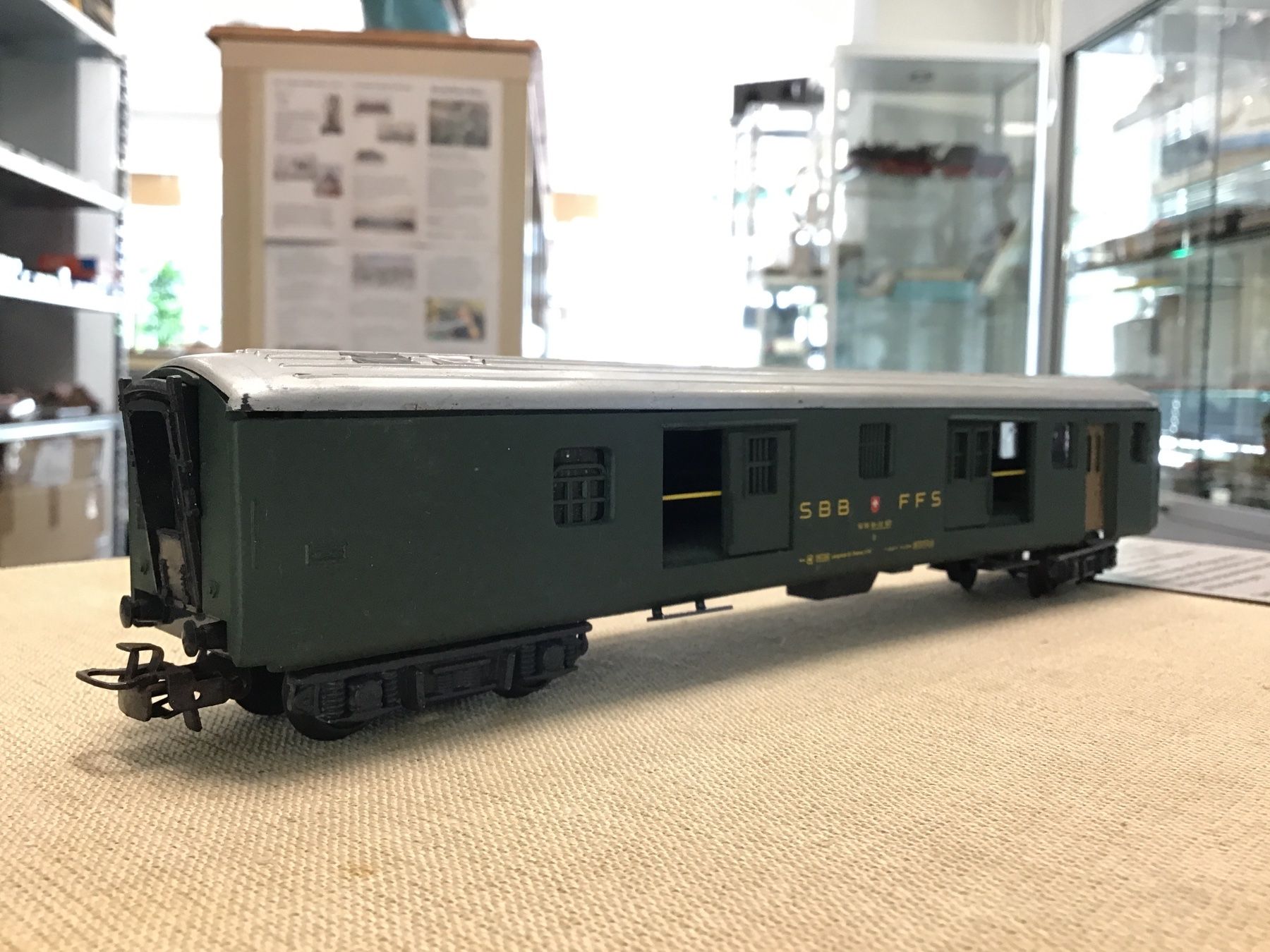 Hag Modelleisenbahnen: HAG GEPÄCKWAGEN H0 – Gebraucht aus Männedorf von Modelle-aller-Art 3