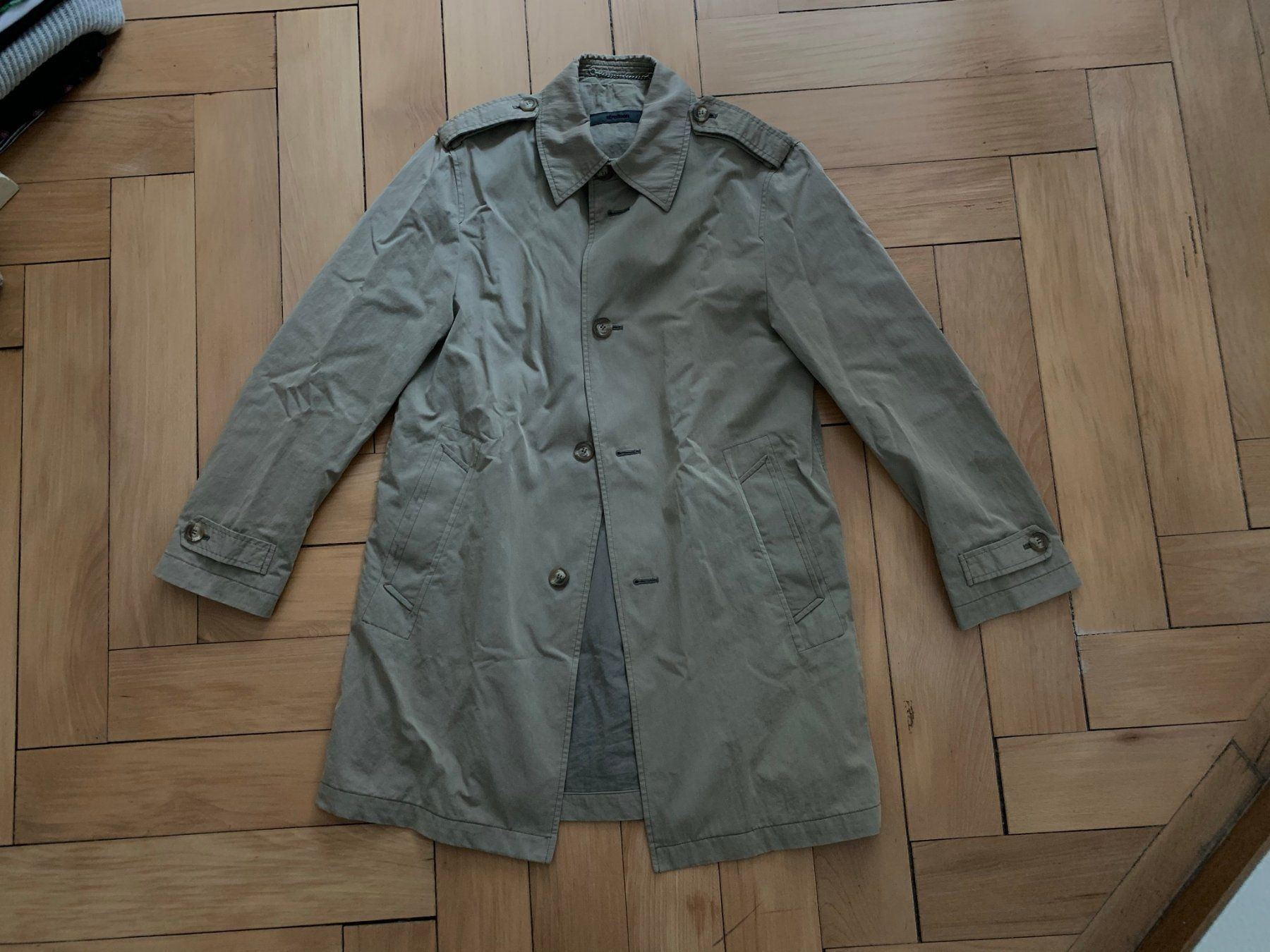 Strellson Mäntel: STRELLSON - Trenchcoat beige 50 – Gebraucht aus Zürich von Diazaio