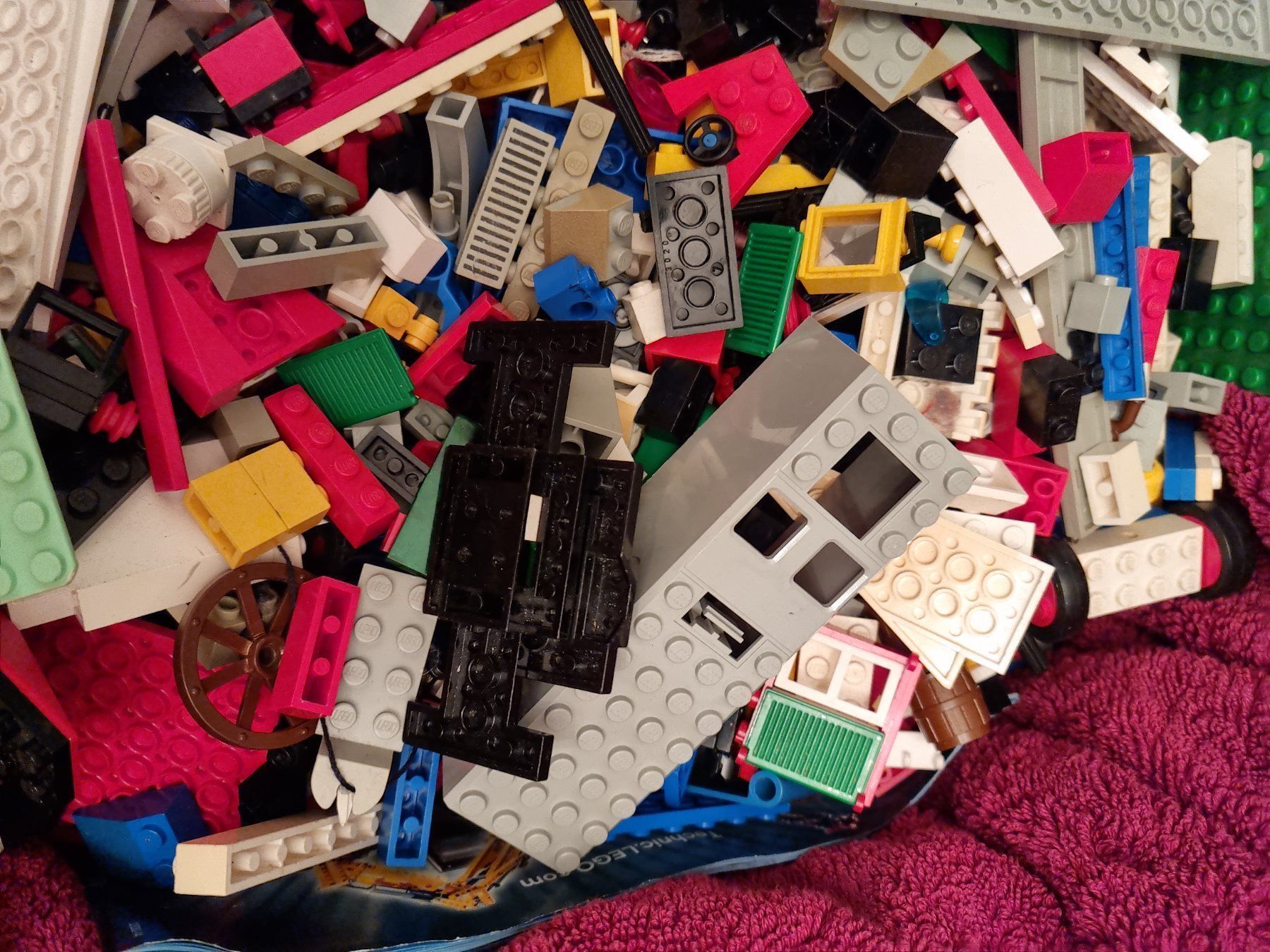 Lego Spielzeuge: Leggo – Gebraucht aus Kriens von  6