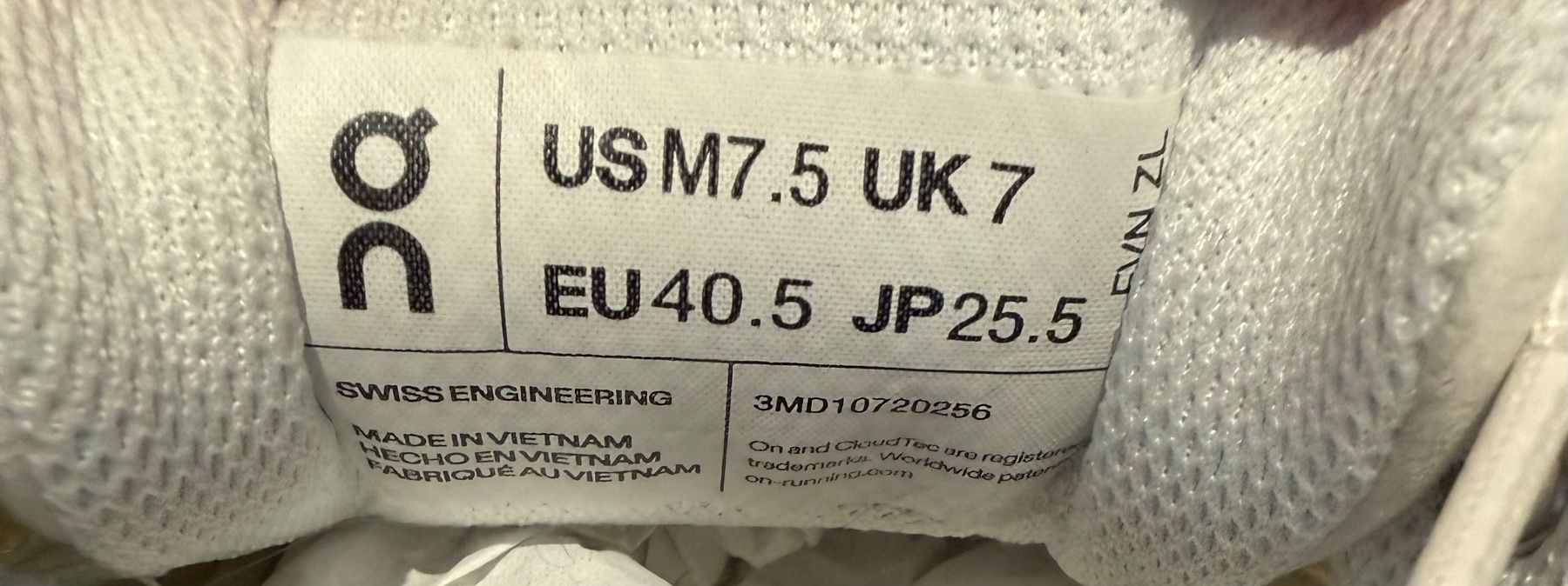 On Scarpe da uomo: ON, The Roger Pro Clay, Grösse 40.5 – Usato da Niederweningen venduto da baghirac 6