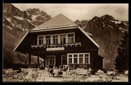 Engelberg, Gasthaus Gerschnialp mit Huts