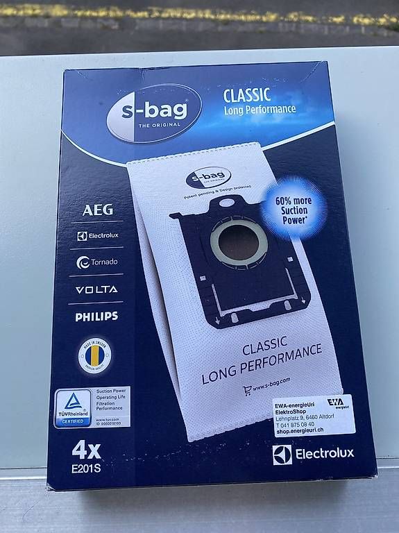 Staubsauger & Zubehör: Staubsaugersäcke neue Packung  – Gebraucht aus Flüelen von 6468 1