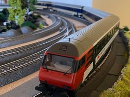 Schönes Märklin BLS/SBB EW IV + Bt Wagen-Set, 42167