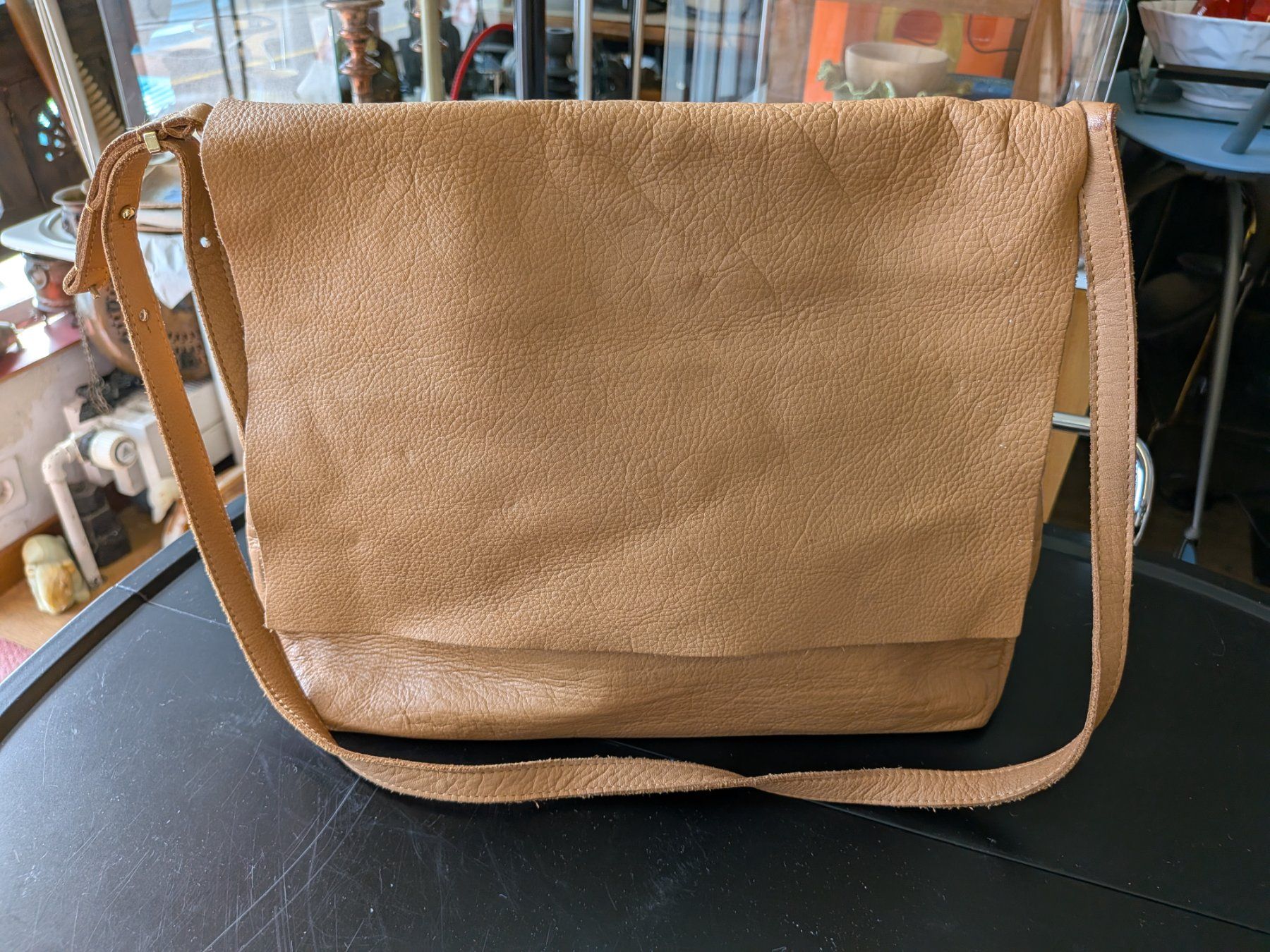 Sacs: Tasche KAUF DICH GLÜCKLICH – D'occasion à Emmen par magelan
