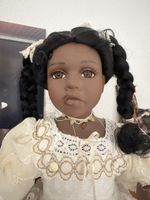 Sammlerpuppe Nürnberger Puppenstube weiss Kleid neuwertig