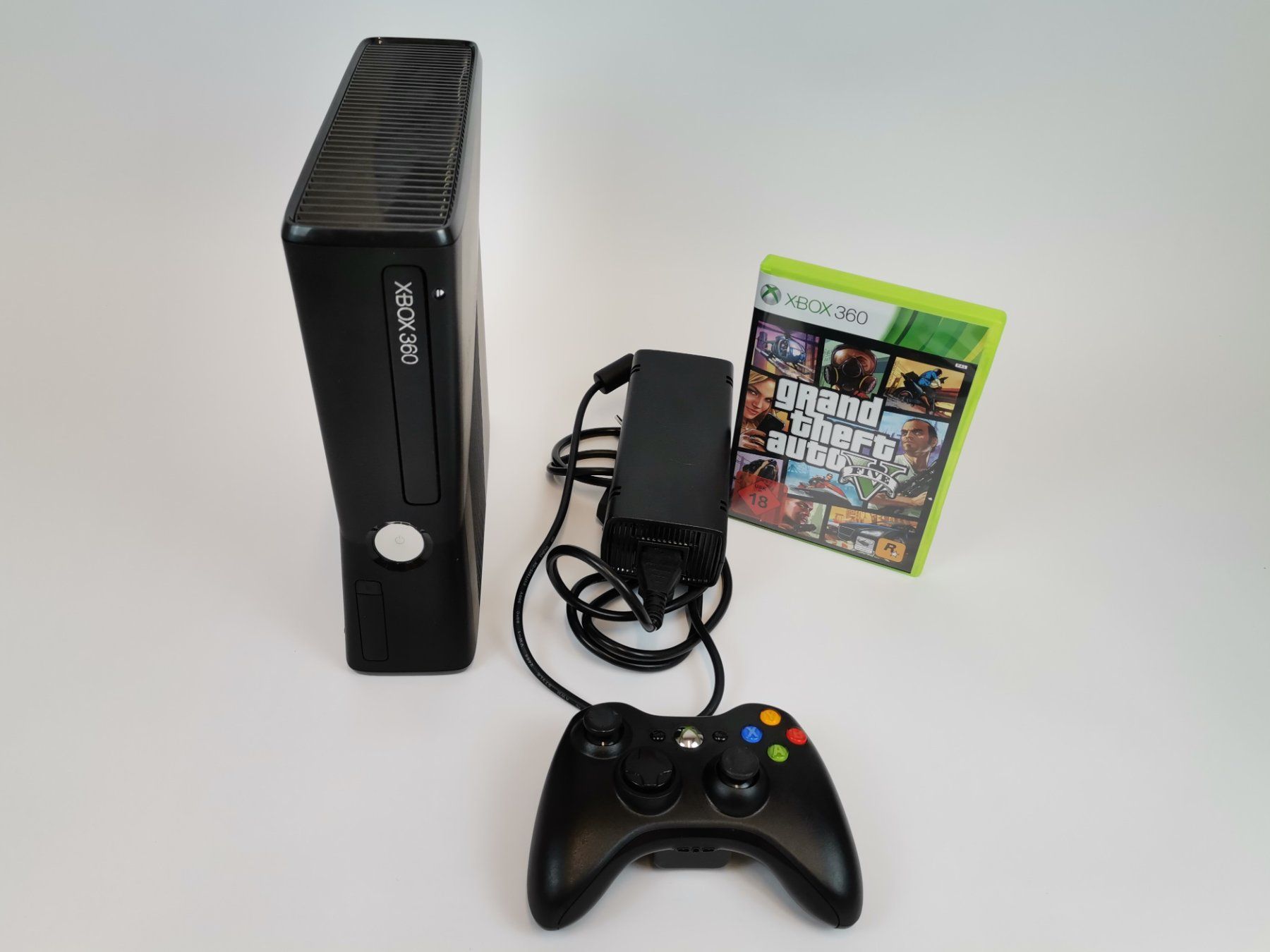 Microsoft Konsolen: Microsoft XBOX 360 S (250 GB) - inkl. Controller – Gebraucht aus Schaffhausen von Restwert_SH 1