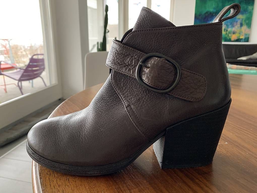 Scarpe da donna: Pep Monjo Stiefeletten NEU – Nuovo (secondo la descrizione) da Uerikon venduto da Flimppi