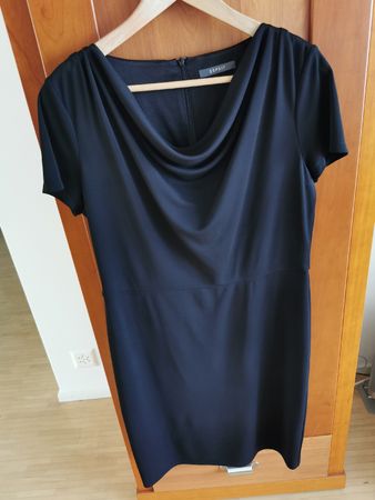 Esprit Kleid Schwarz Gr. XL neuwertig