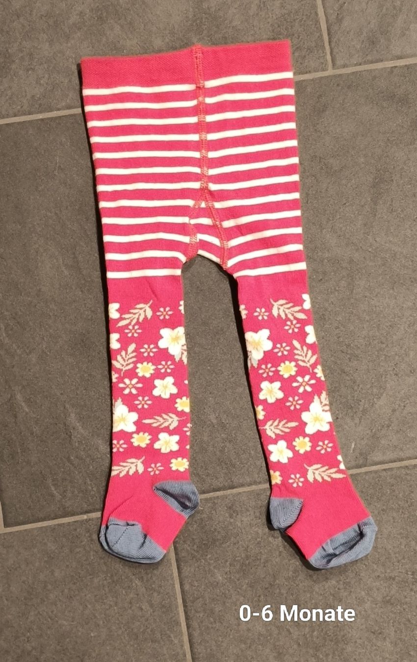 Strümpfe & Strumpfhosen: Baby Leggings, Grösse 0-6 Monate – Gebraucht aus Nürensdorf von nm_schoeni28