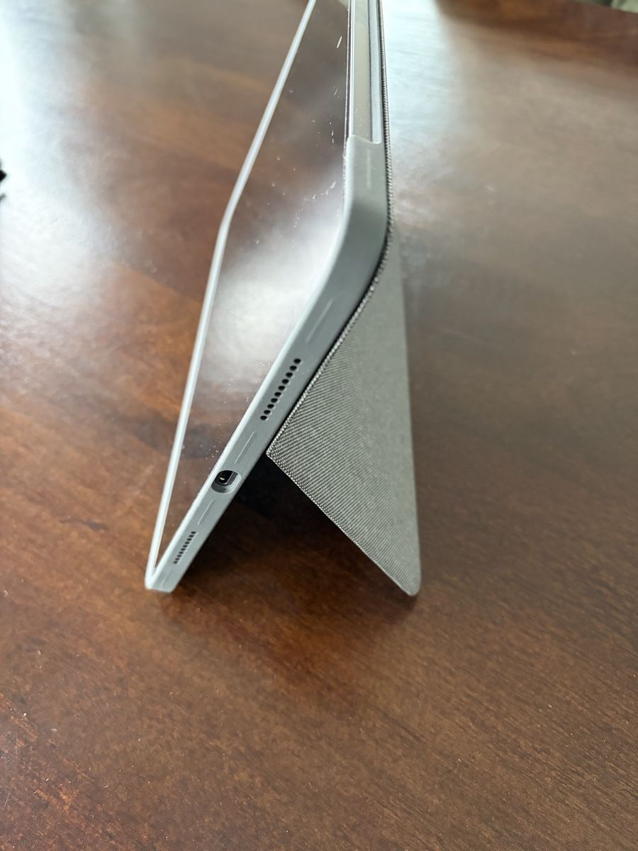 Apple Tablet PC: AirPad Air 5th generation, 256 GB – Usato da Zürich venduto da mar_sxs7 2