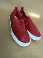 Chaussures d'été rouges, taille 35,comme neuves!