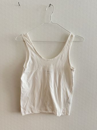 Everlane tank top