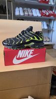 Orginale Nike Air Max Plus Tn Gr.45  Schwarz Neongrün Sneake