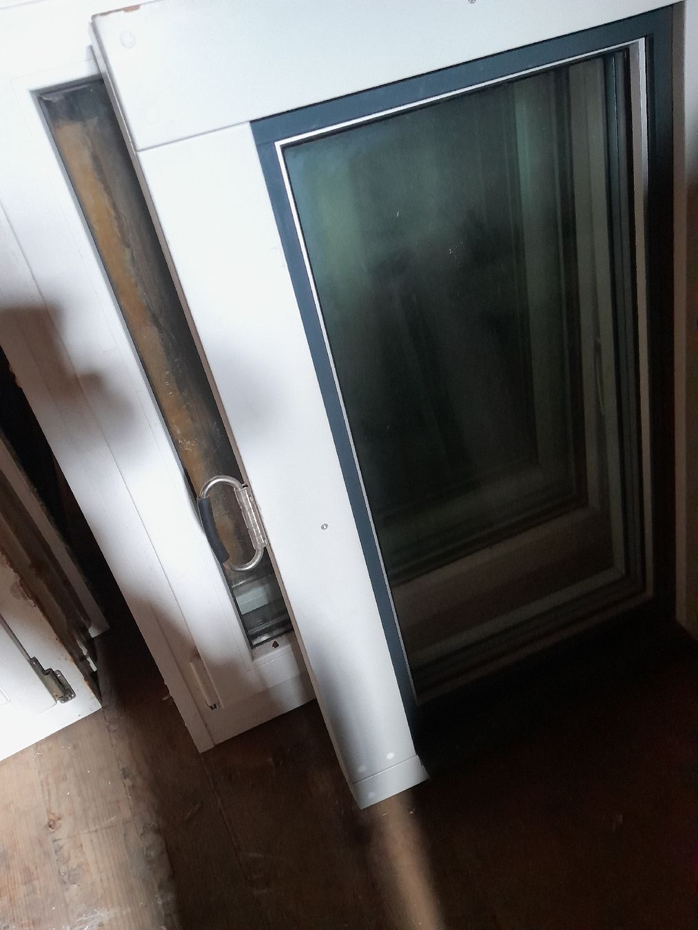 Fenster: Fenster – Gebraucht aus Marbach LU von san_8kt5 1