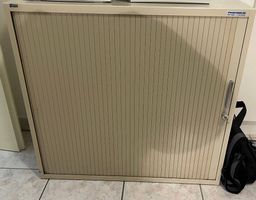 VENDO MOBILI UFFICIO
