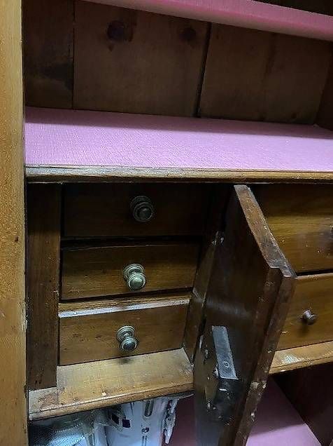 Armadi: Armoire fribourgeoise ancienne – Usato da La Tour-de-Peilz venduto da jbd1 4