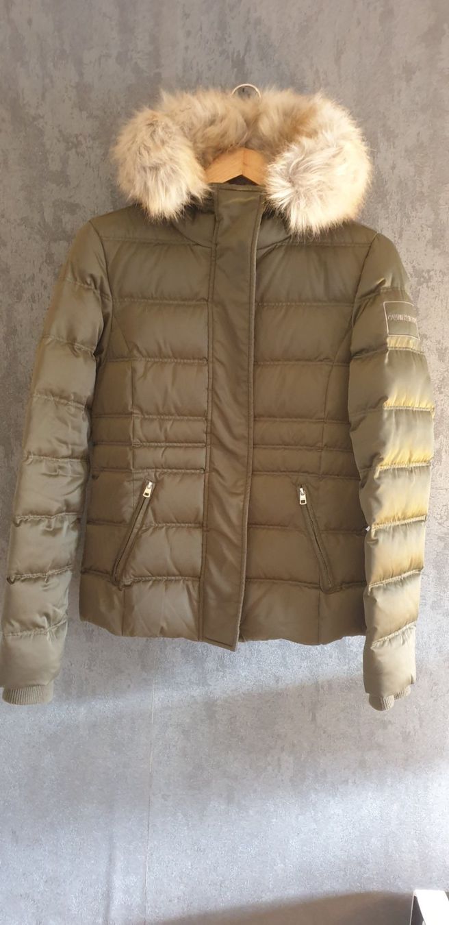 Calvin Klein Giacche: Daunenjacke von "Calvin Klein Jeans" – Usato da St. Gallen venduto da Naomi290485