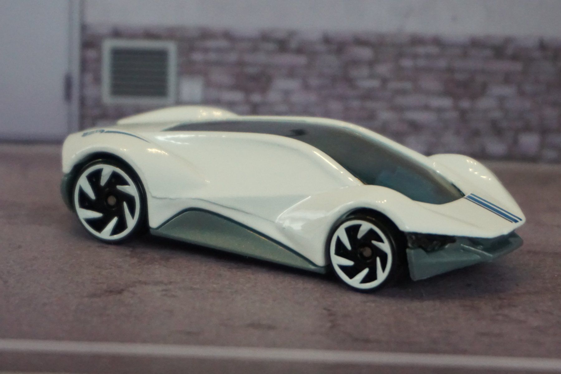 Hot Wheels Modellini d'auto: HotWheels Exotique TOP !!!!!!!!!!!! – Usato da Reiden venduto da Doppeldecker69