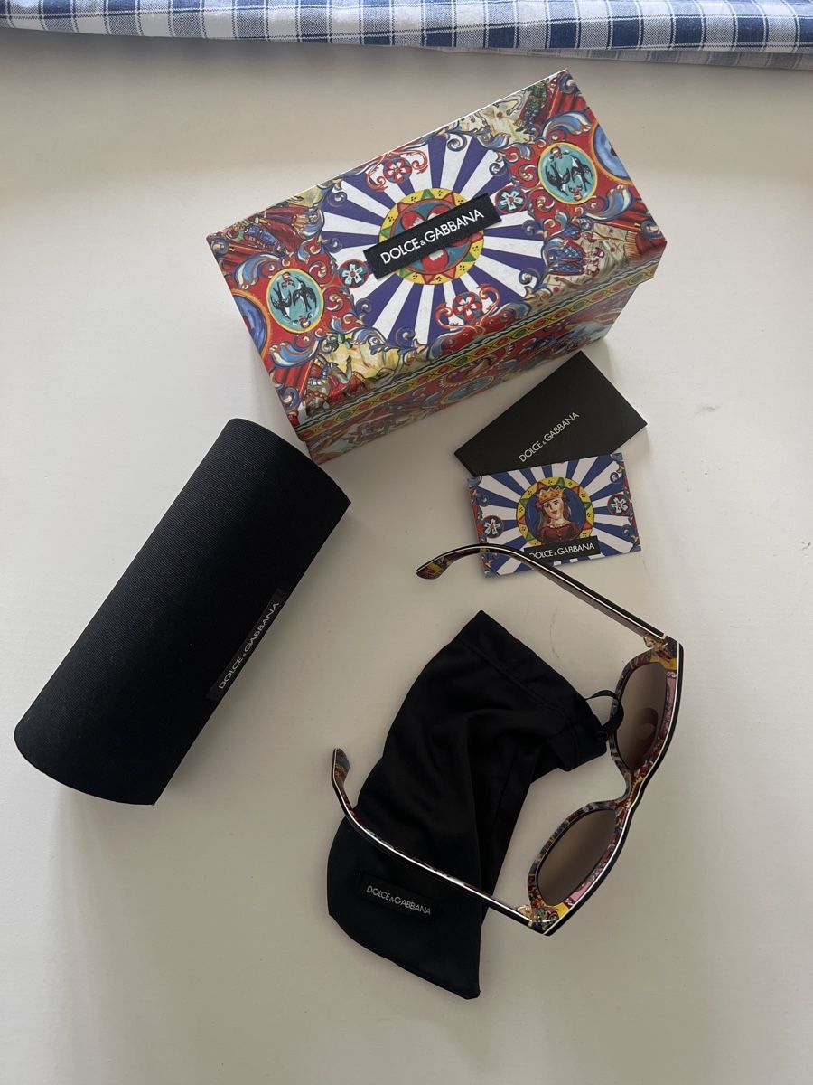 Dolce & Gabbana Occhiali & Lenti: Dolce & Gabbana Sunglasses - Authentic - With Case and Cloth – Nuovo e nell'imballaggio originale da Zürich venduto da Maria02M