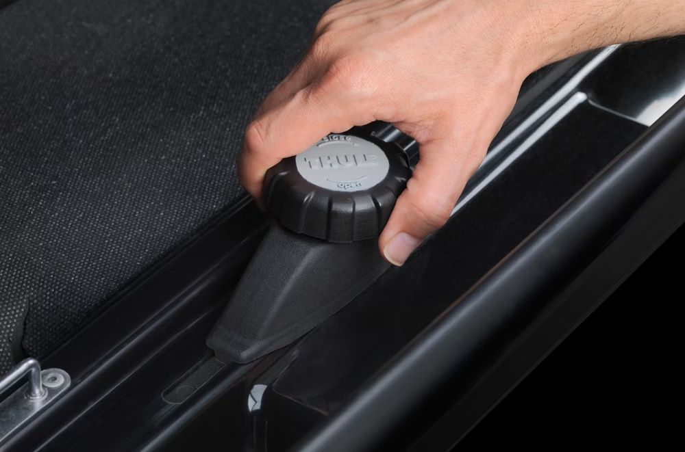 Thule Box da tetto: Volvo dynamic 800 black glossy Dachbox – Usato da Zunzgen venduto da majorburton 2