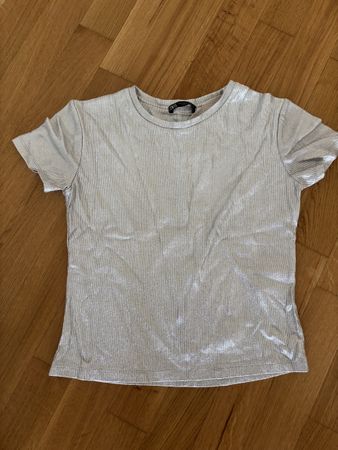 T-shirt Zara argenté brillant taille S bon état