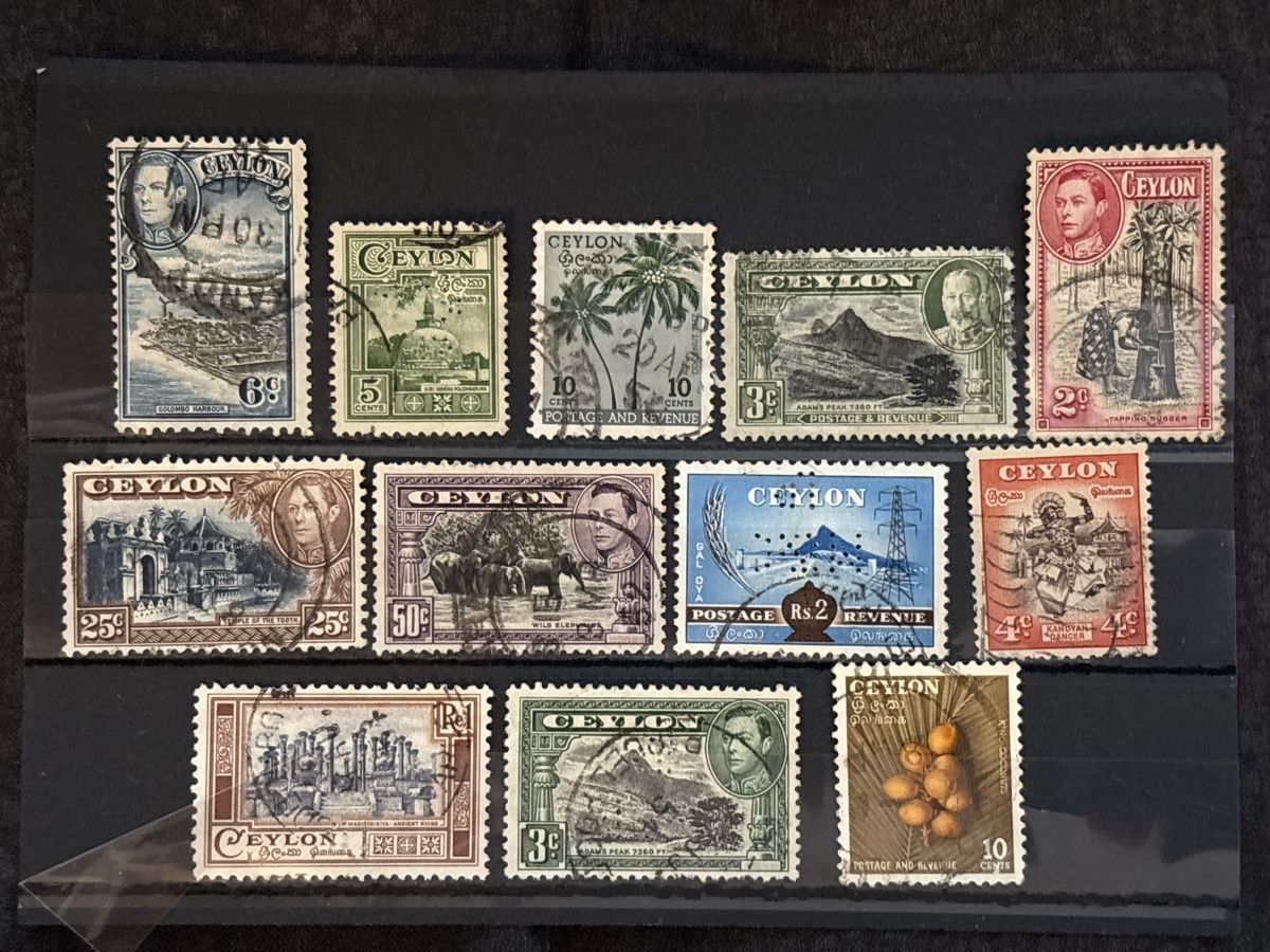 Alle Briefmarken: Timbres Ceylan lot 12 timbres différents. – Gebraucht aus Carouge GE von irma016